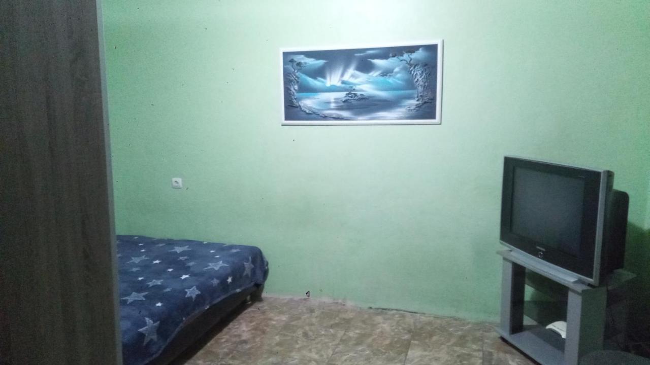 Министудия, В Которой Есть Абсолютно Всё Chernihiv Ruang foto